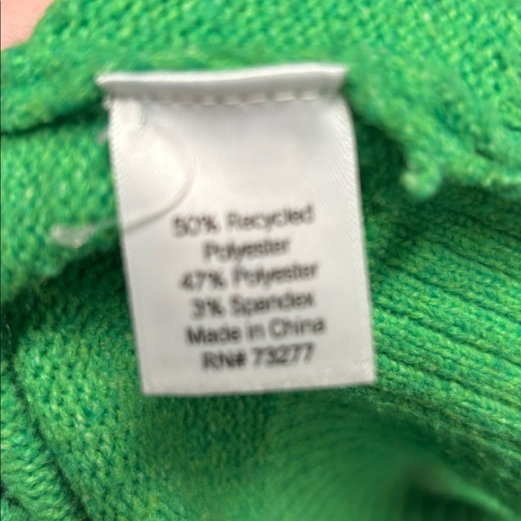 Green Crewneck Sweater Crayola Kohl’s size small lucky to know you - Picture 6 of 6